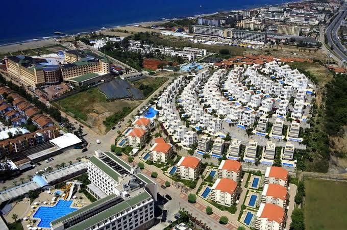 Alanya Konaklı Satılık Daire Uygun Oasis Club 3 Bahçe Dubleks 3+1 Eşyalı