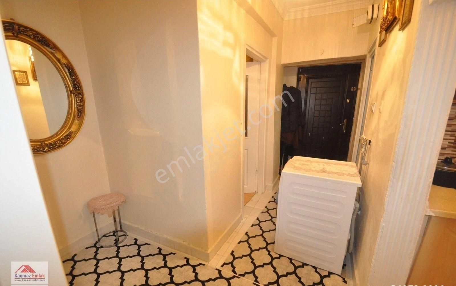 Bayrampaşa Terazidere Kaçmaz'dan Satılık 89m2 Y.bodrum Bahçekat Temiz Bakımlı Daire - Görsel 15