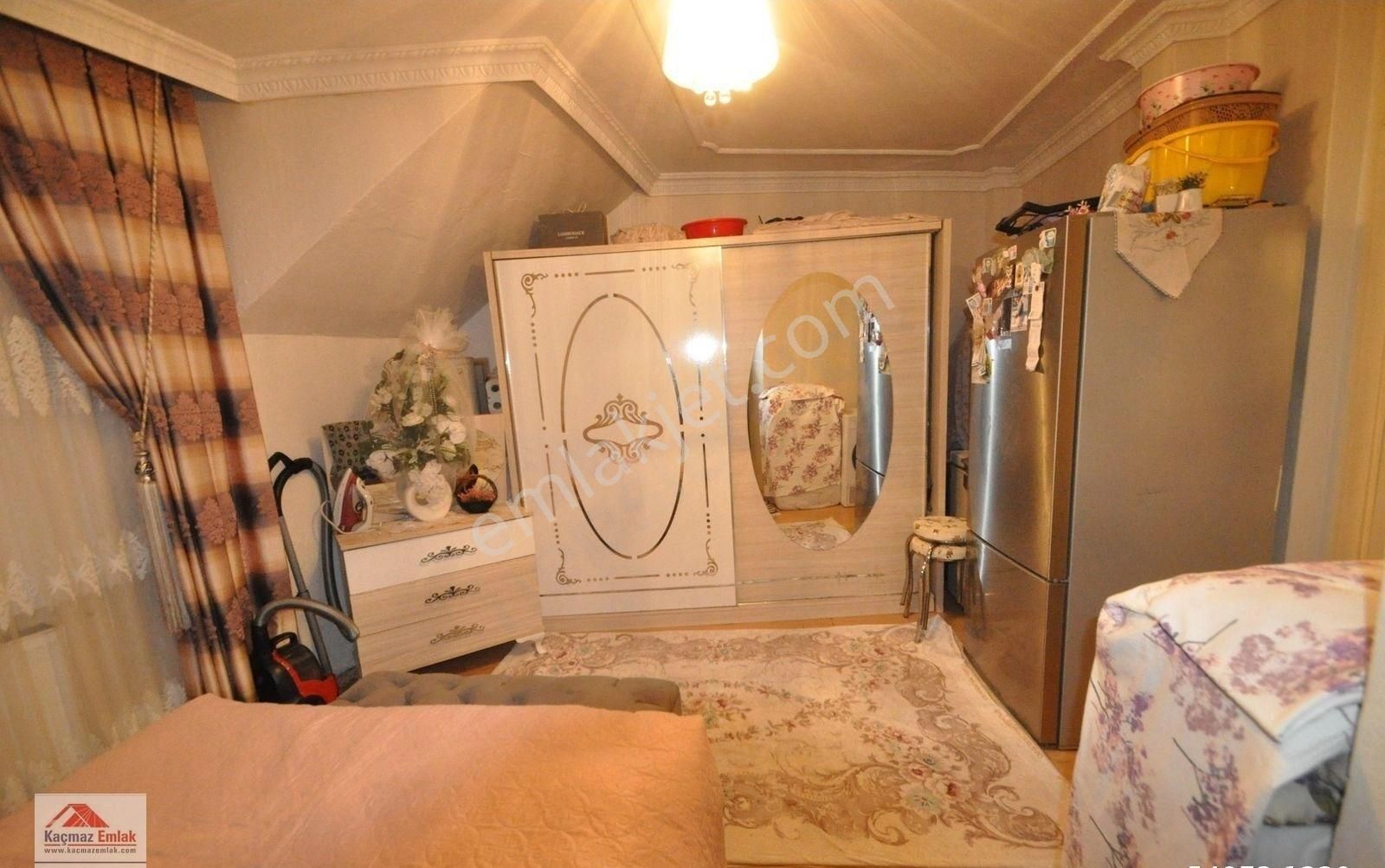 Bayrampaşa Terazidere Kaçmaz'dan Satılık 89m2 Y.bodrum Bahçekat Temiz Bakımlı Daire - Görsel 14