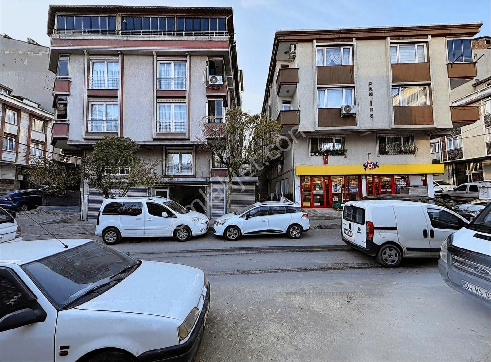 Küçükçekmece Mehmet Akif Kiralık Dükkan & Mağaza İkıtellı M.akif Mh Ana Cadde Üzerinde 75m2 İskanlı Dükkan