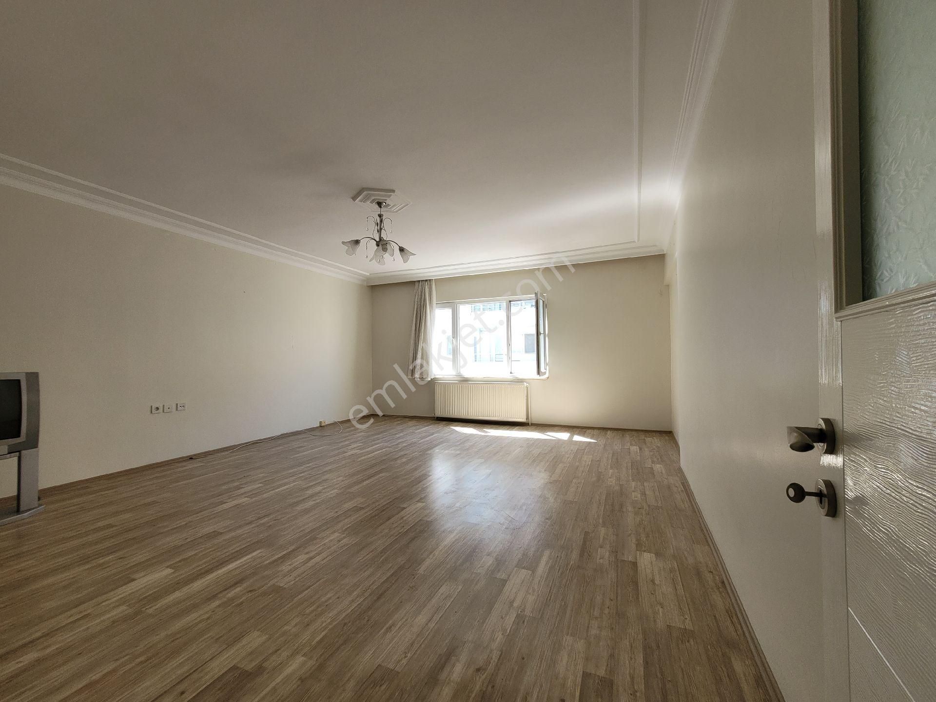 Rt Safir'den Hüdavendigar'da Şehir Manzaralı Satılık 3+1 Daire - Görsel 12