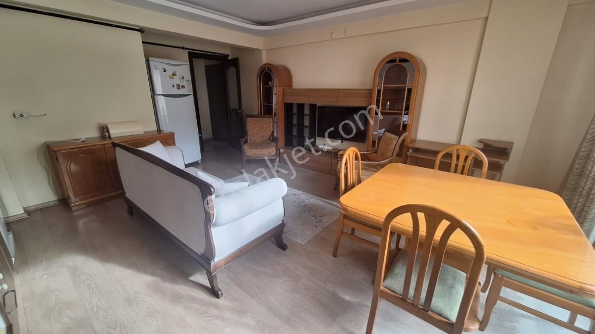 Buca Akıncılar Kiralık Daire Akıncılar Mah. Koşu İzban Yakını Eşyalı Arakat 2+1 Kiralık Daire