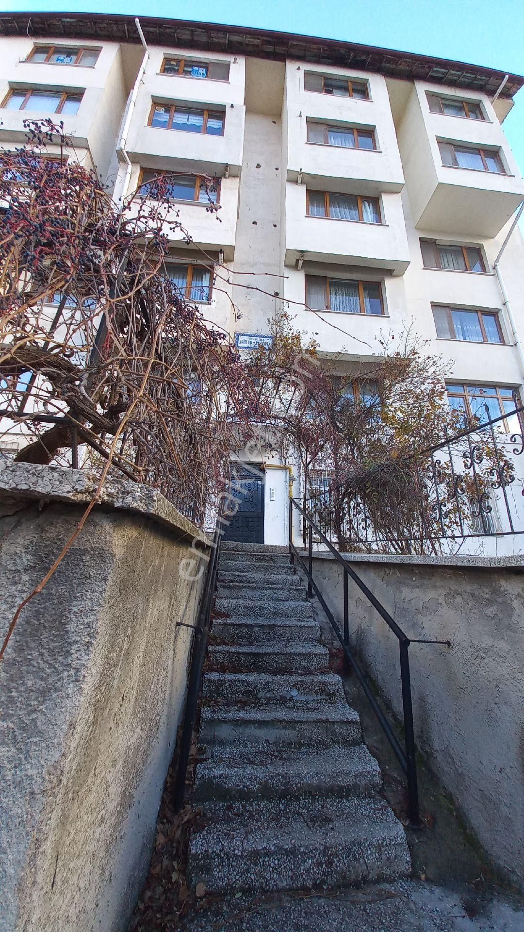 Vatan Emlaktan Full Eşyalı Apart Daire