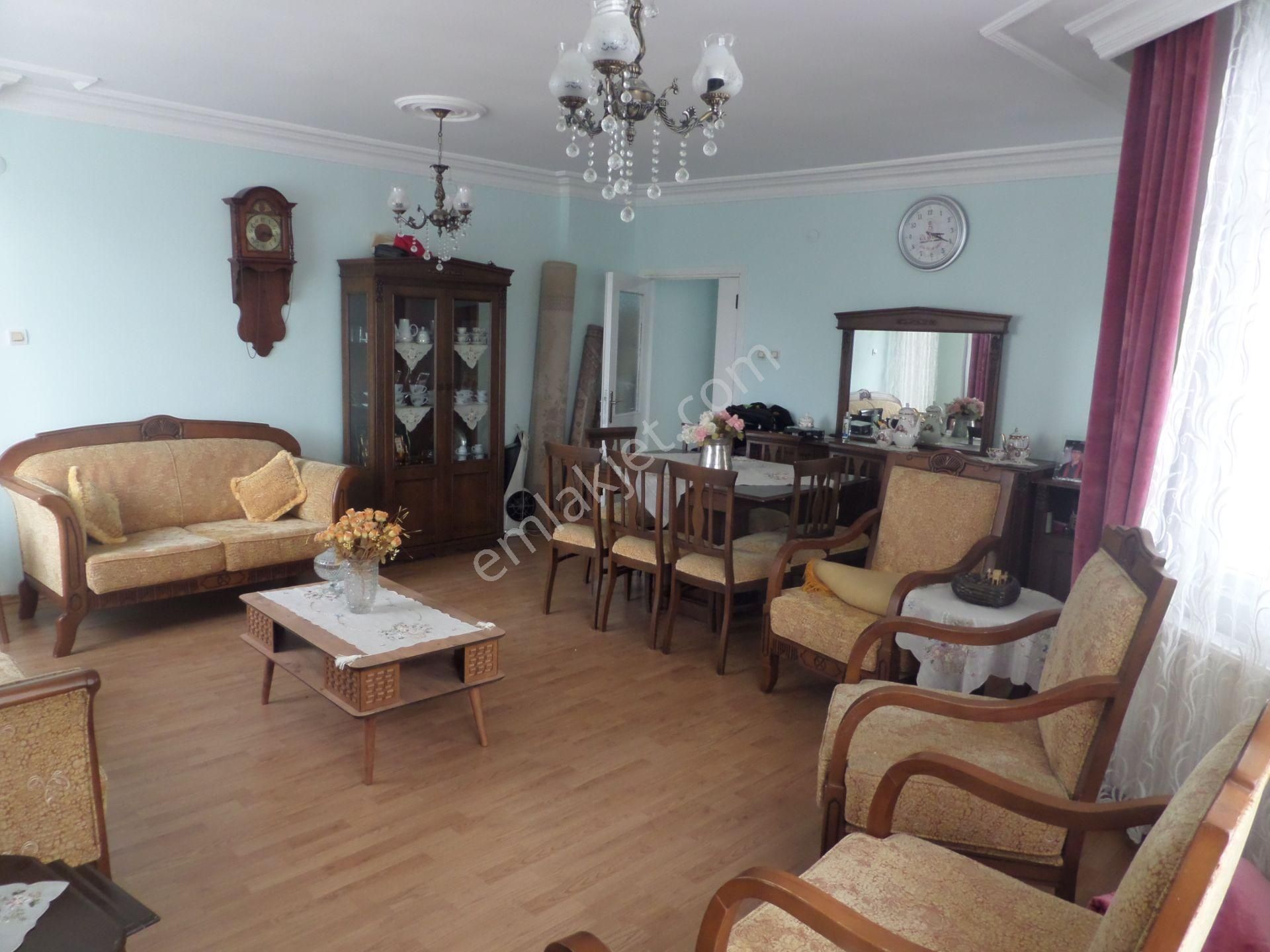 Adana -koop'ta ,3+1,9.kapalı Mut.doğalgazlı Satılık Daire - Görsel 3