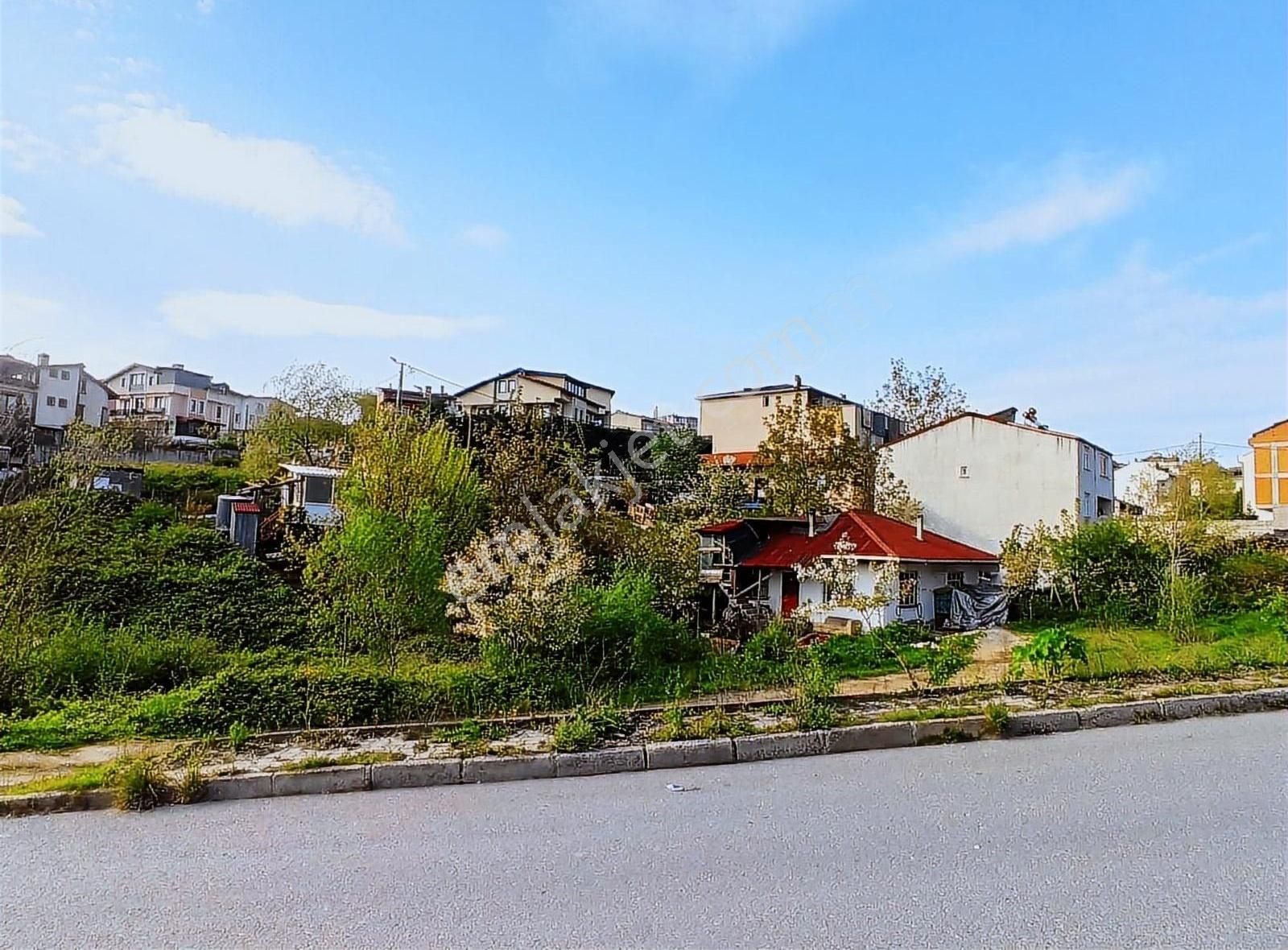 Arnavutköy Mareşal Fevzi Çakmak Satılık Konut İmarlı Arnavutköy Taşoluk 470m2 Villa İmarlı Arsa Ve İçinde Müstakil Ev