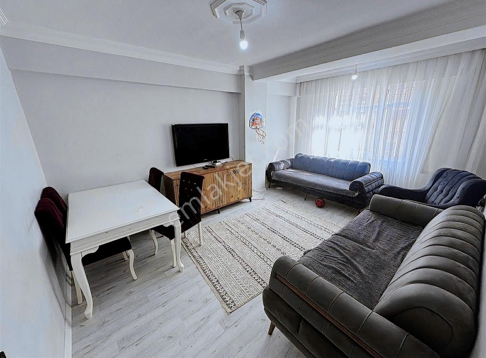 Küçükçekmece Halkalı Merkez Satılık Daire Halkalı Merkez Mh 88m2 2+1 1.kat İskanlı Güney Cephe Yeni Daire