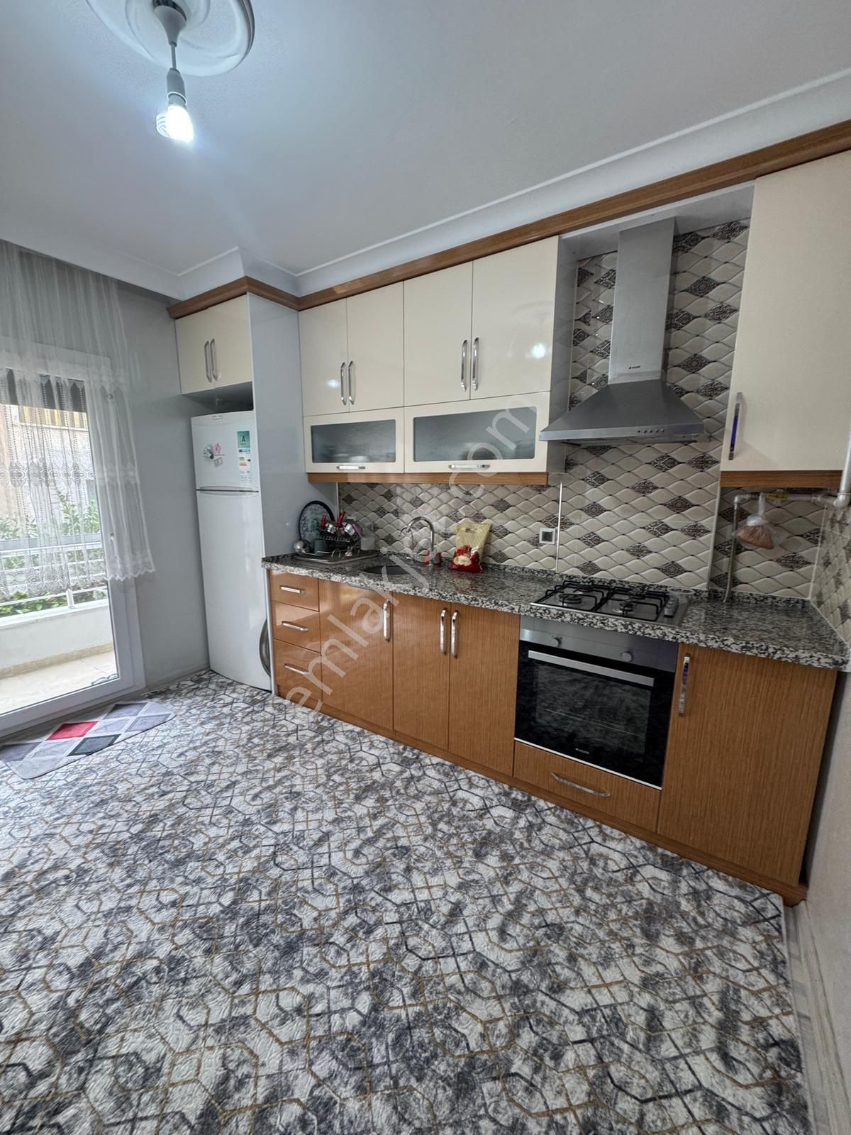 Turgutlu Yedi Eylül Satılık Daire Yedi Eylül Mhde 105 M² 2+1 Arakat Satılık Daire