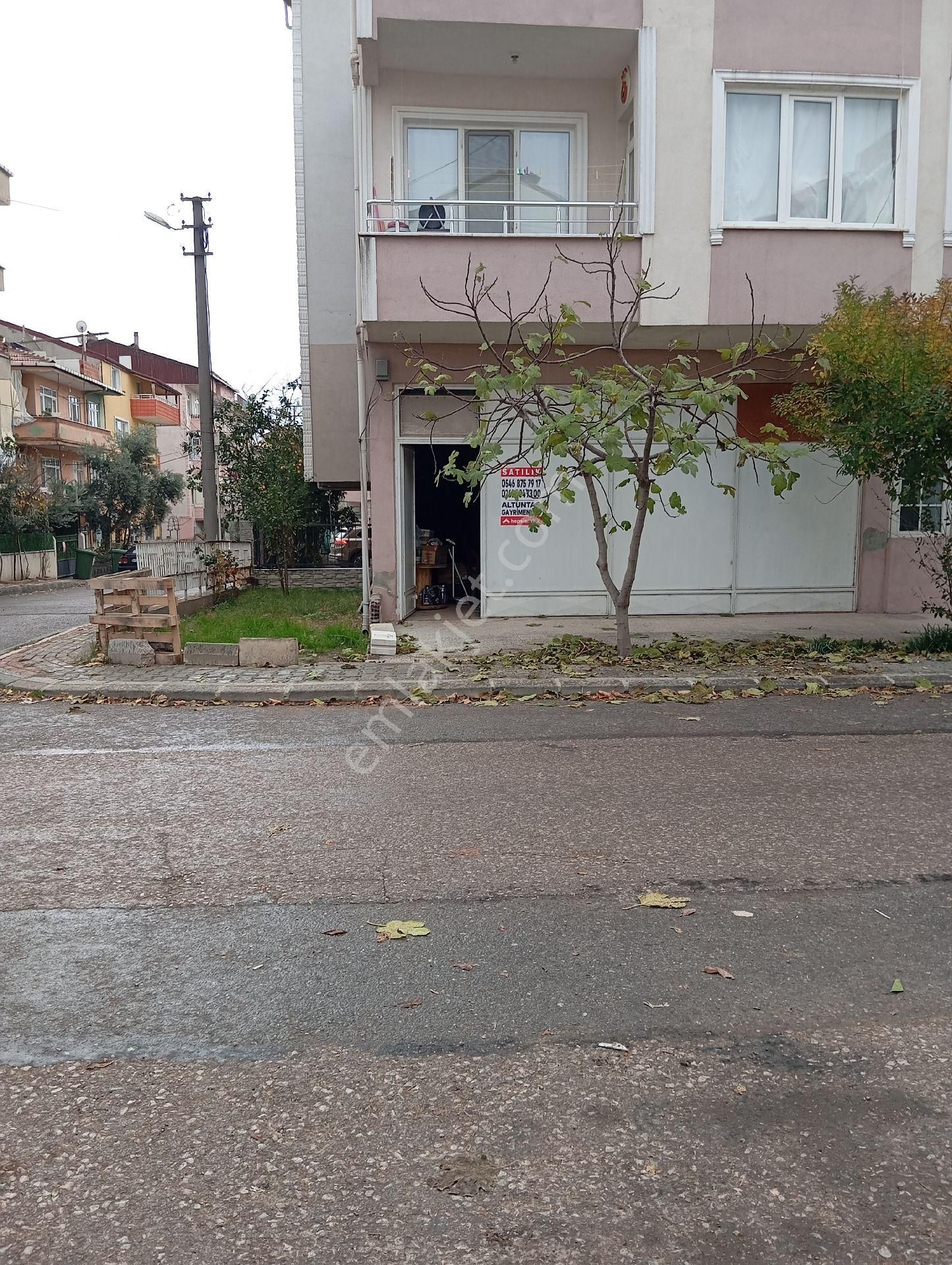 Körfez Fatih Kiralık Dükkan & Mağaza Körfez Fâtih Mh Küçük Sanayi Bölgesinde 59 M2 Satılık Dükkan