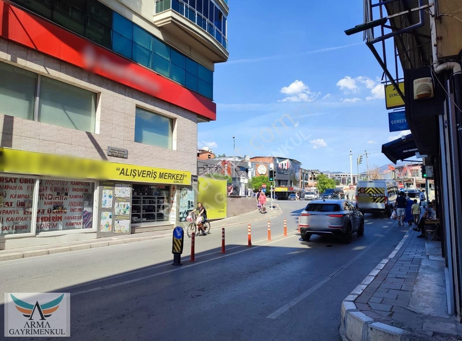 Karşıyaka Fikri Altay Satılık Dükkan & Mağaza Şemikler'de Anadolu Caddesi Arkasında 50 M² Boş Satılık Dükkan