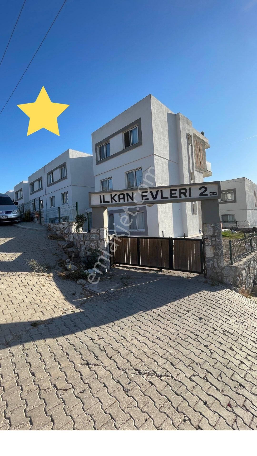 Bodrum Mumcular Satılık Daire Bodrum Mumcularda Site İçerisinde 2+1 Arakat Eşyalı Daire