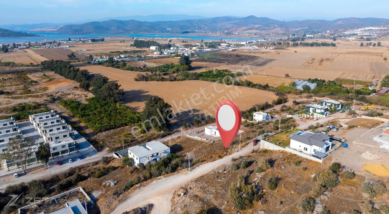 Milas Meşelik Satılık Tarla Zeta - Meşelik'te Deniz, Göl, Boğaz Manzaralı 750 M2 İmarlı Arsa