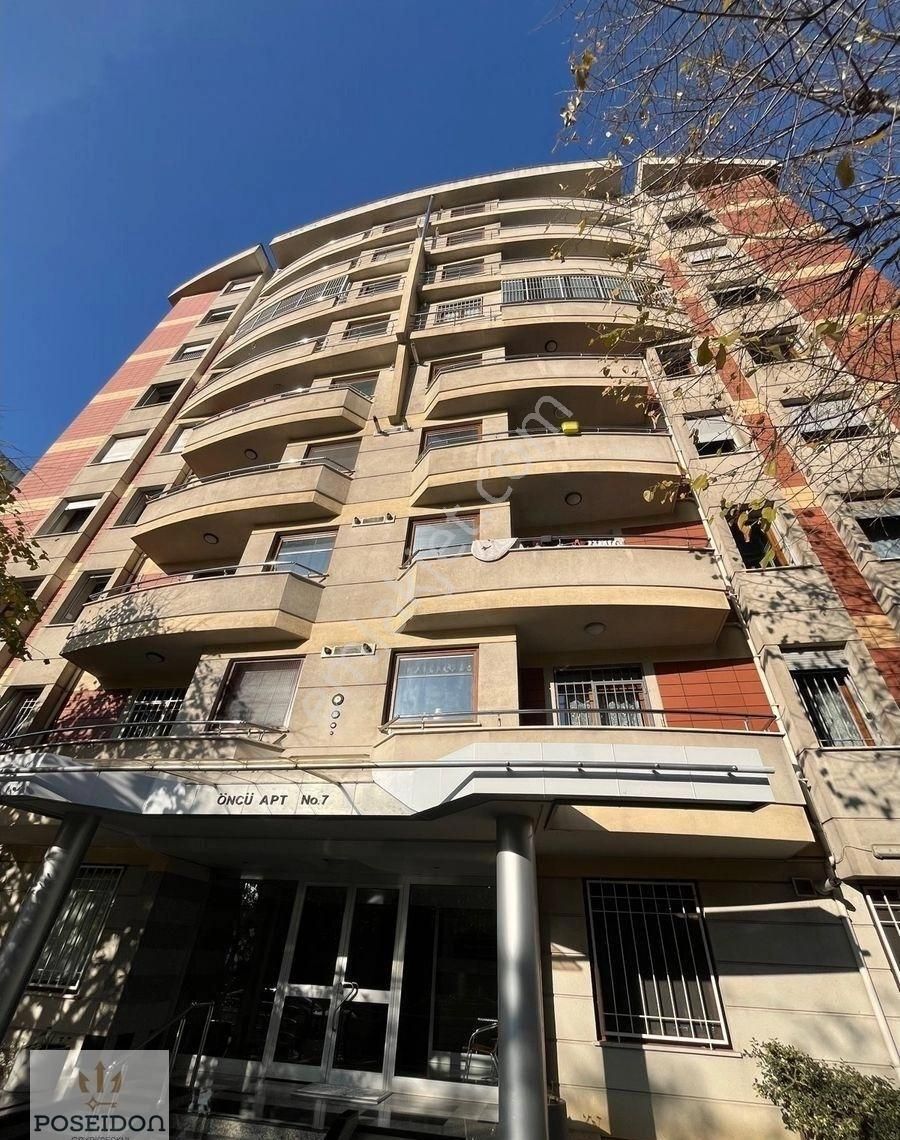 Kadıköy Suadiye Satılık Daire Suadiye Bağdat Caddesinde 120m2 Daire