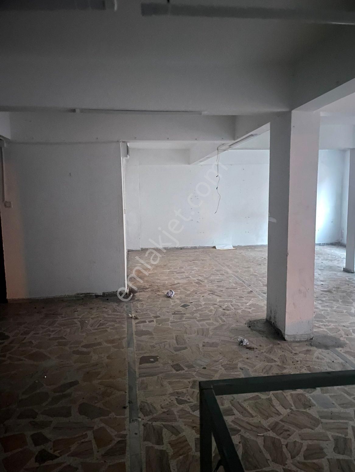 140 M2 Kiralık Atölye Merkez E 2 Dk Yürüme Mesafesi - Görsel 6