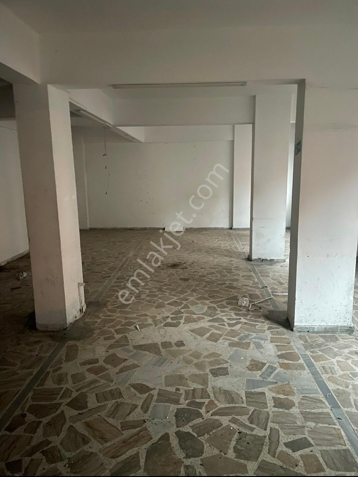 140 M2 Kiralık Atölye Merkez E 2 Dk Yürüme Mesafesi - Görsel 5