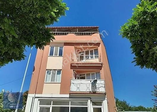 Sultandağı Selçuk Satılık Daire Afyon Sultandagında 2. Kat 1+1 Daıre