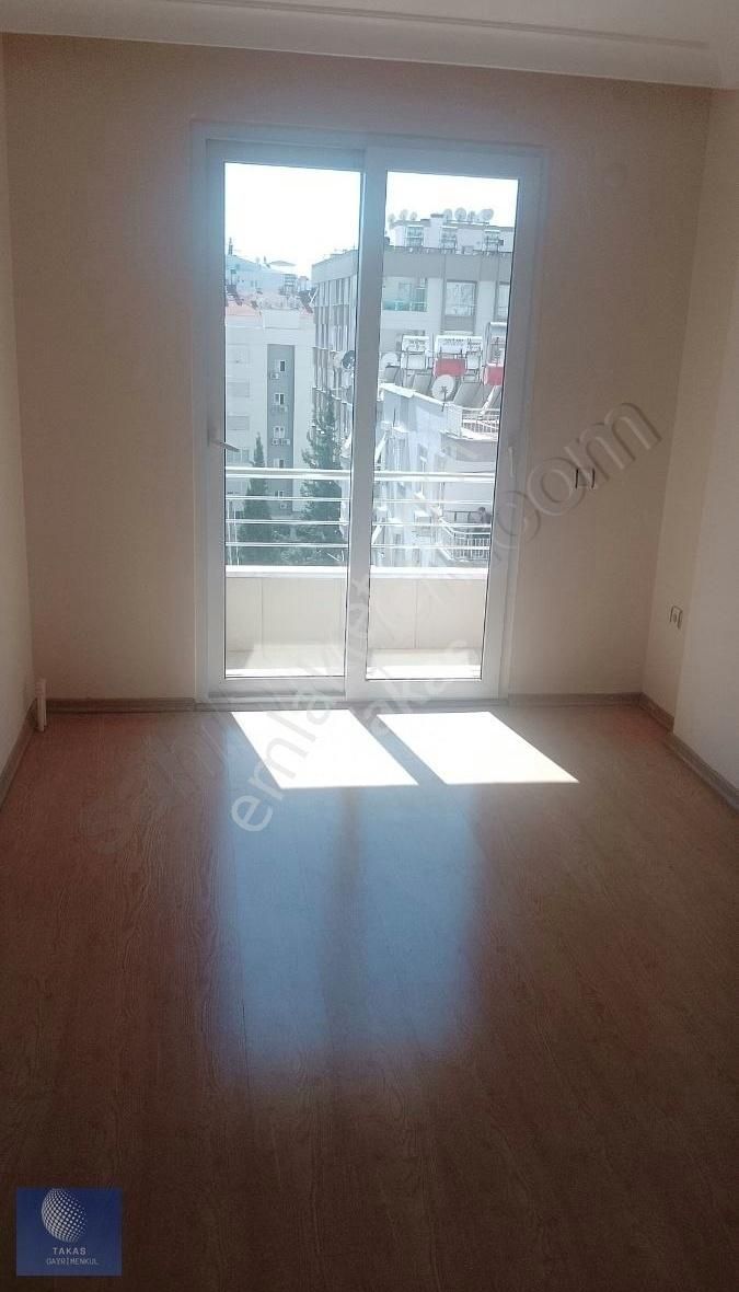 Konyaaltı Uncalı Kiralık Daire Casamax Yakını Nezih Bir Sitede 2+1 Kiralık Daire