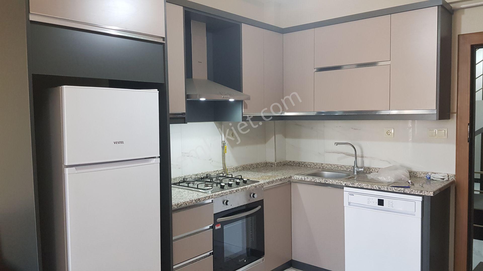 Babil Emlaktan Kiralık Yenibeşevlerde 2+1 Eşyalı Lüx Daire - Görsel 4