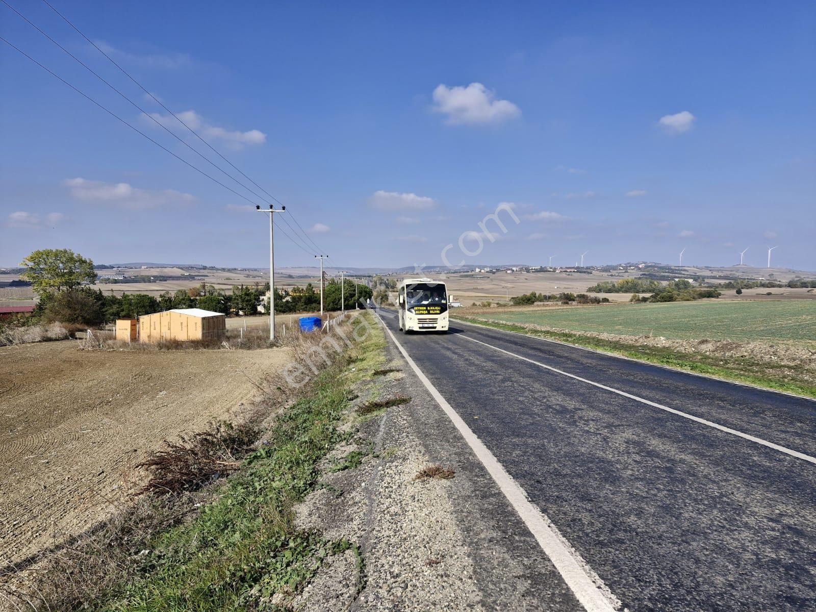 Silivri Küçük Kılıçlı Satılık Tarla Küçükkılıçlıda Ana Asfalata Sıfır Satlık 220m2 Arsa