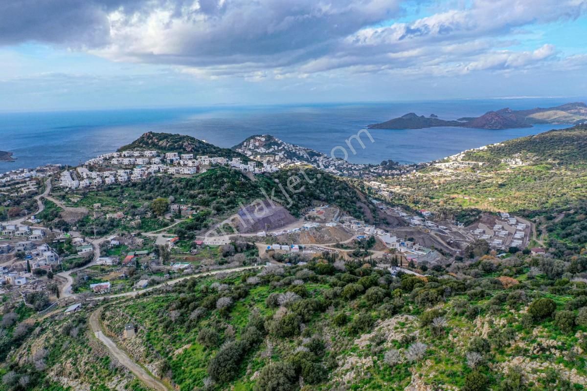 Bodrum Yalıkavak Satılık Konut İmarlı Bodrum Yalıkavak Deniz Manzaralı Satılık 630 Metrekare Arsa