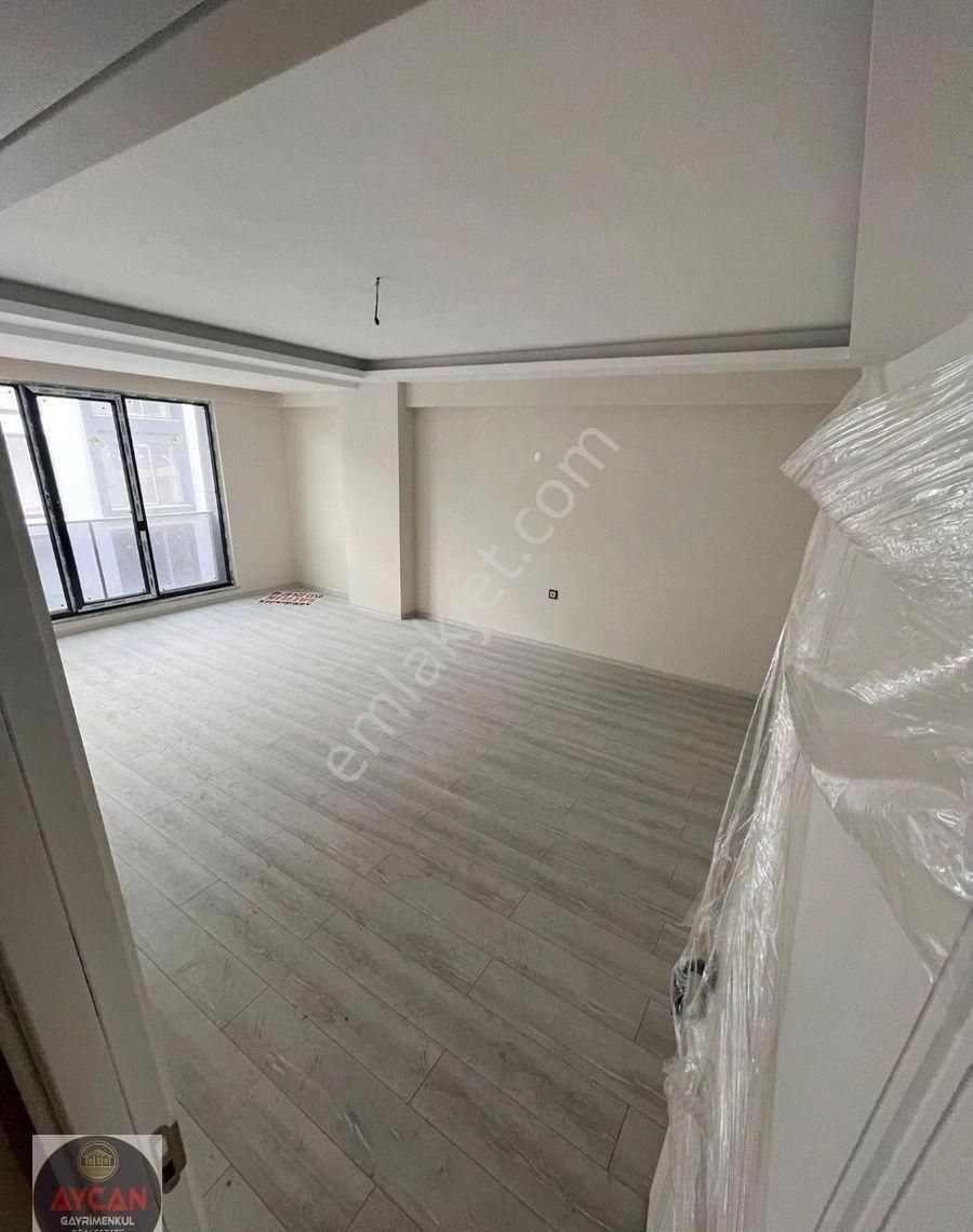 Bandırma Yeni Satılık Daire Aycan Gayrimenkulden Yeni Mah. Sıfır 145 M2 3+1 Satılık Daire