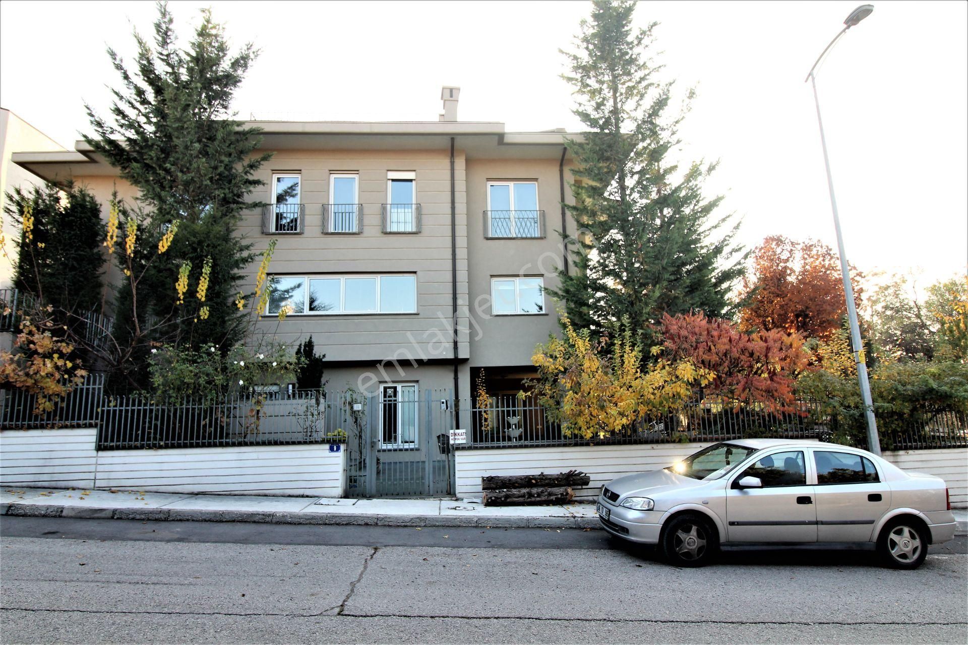 Mesa Kiralık Mobilyalı Villa 8+21200m2 Mesa Koru Çankaya Ankara - Görsel 32