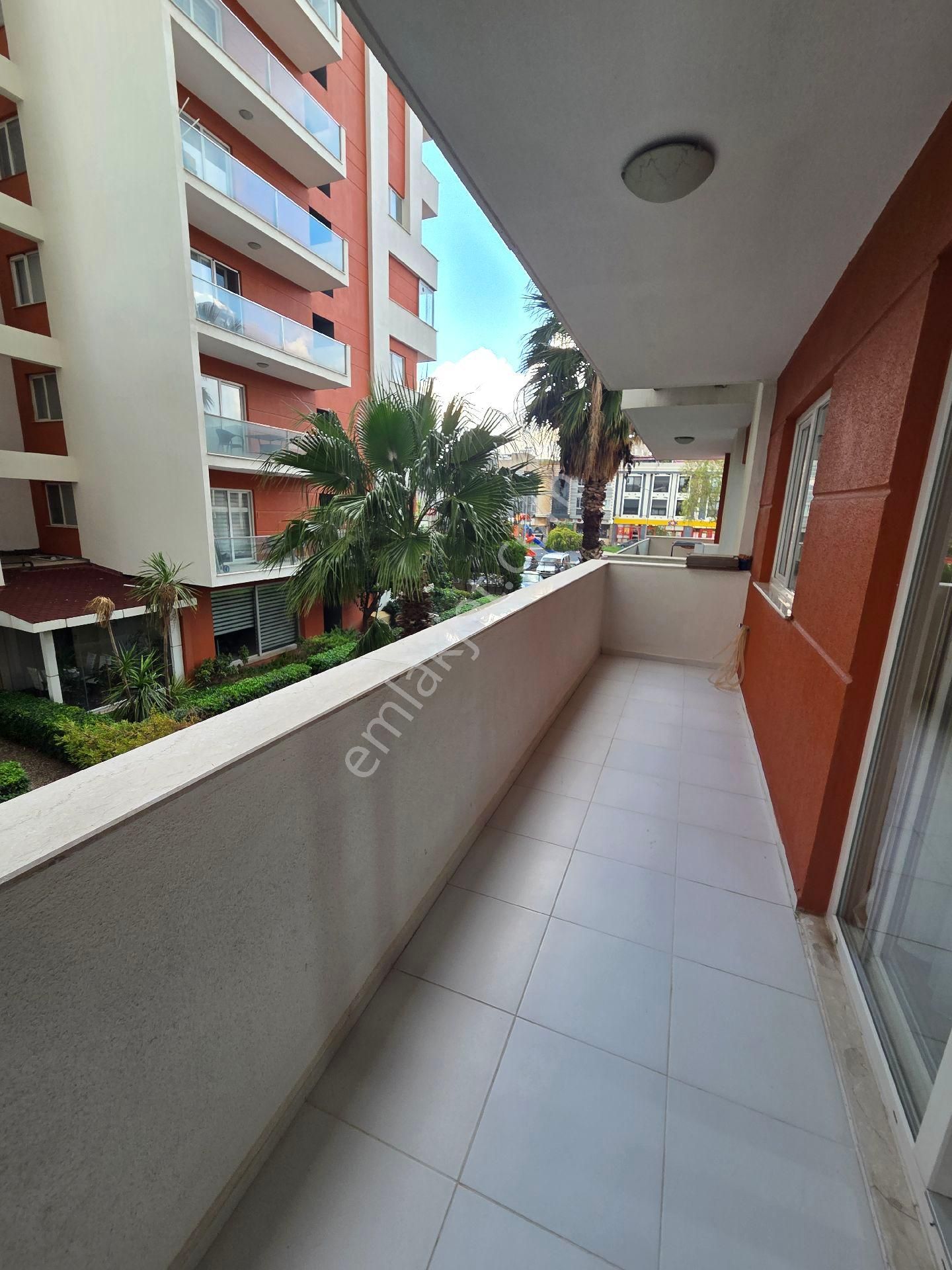 Myvia Bornova Sitesi Eşyalı Arakat Kapalı Havuz Güvenlik - Görsel 18