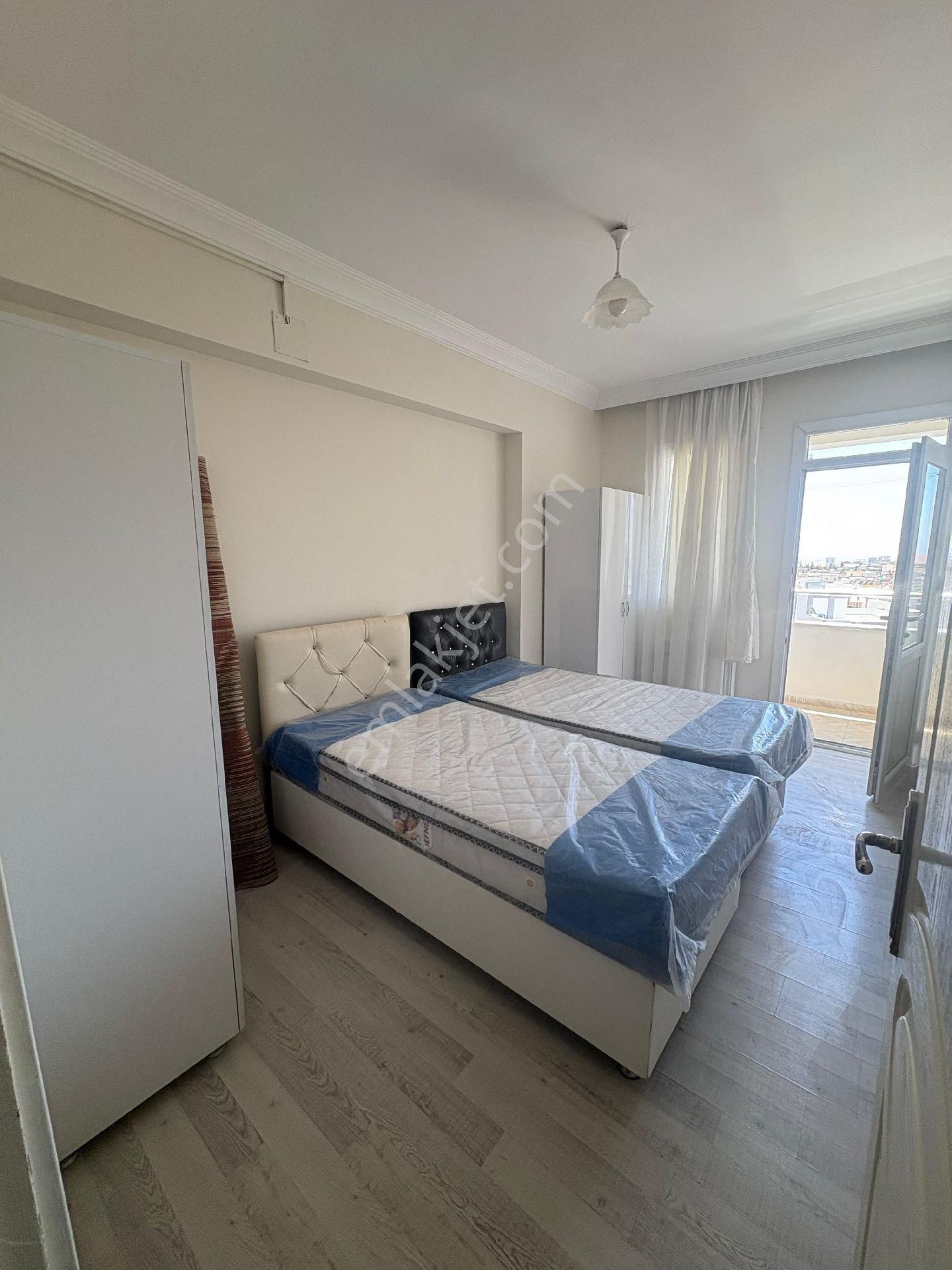 Kiralık 1+1 Eşyalı Daire Üniversite Civarında