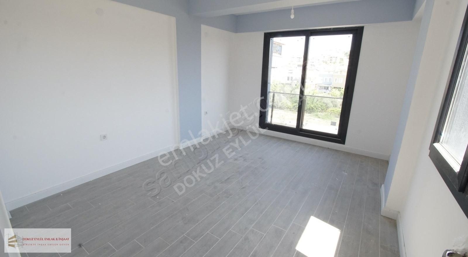 Dikili Gazipaşa Mah. Doğal Gazlı Alttan Isıtmalı Triplex Villa - Görsel 10