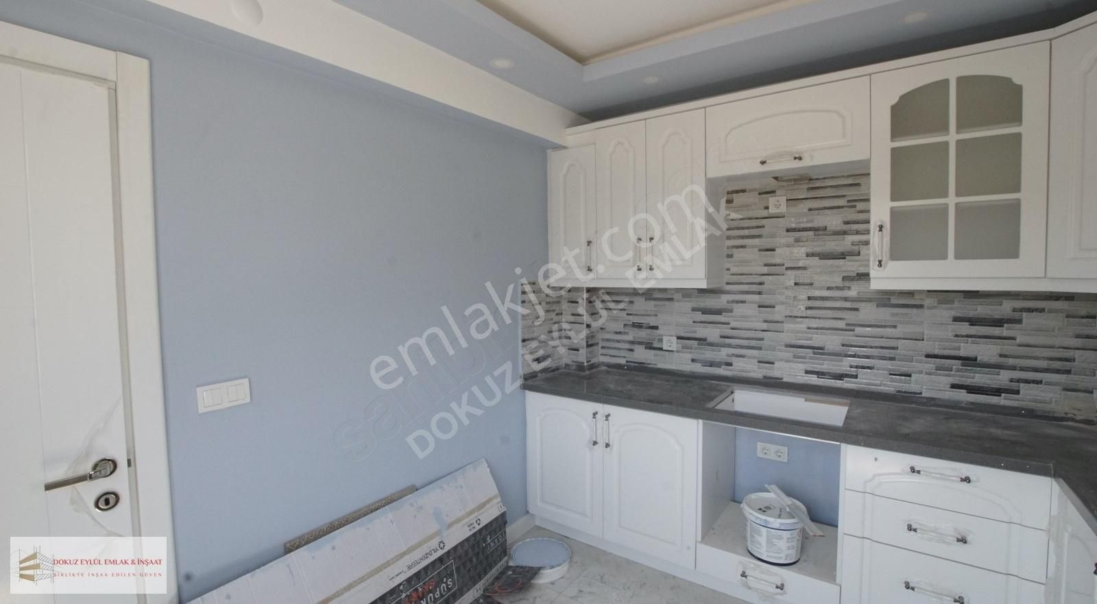 Dikili Gazipaşa Mah. Doğal Gazlı Alttan Isıtmalı Triplex Villa - Görsel 11