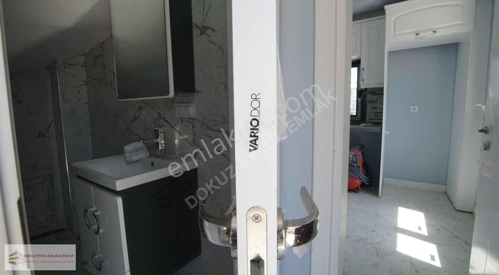 Dikili Gazipaşa Mah. Doğal Gazlı Alttan Isıtmalı Triplex Villa - Görsel 14