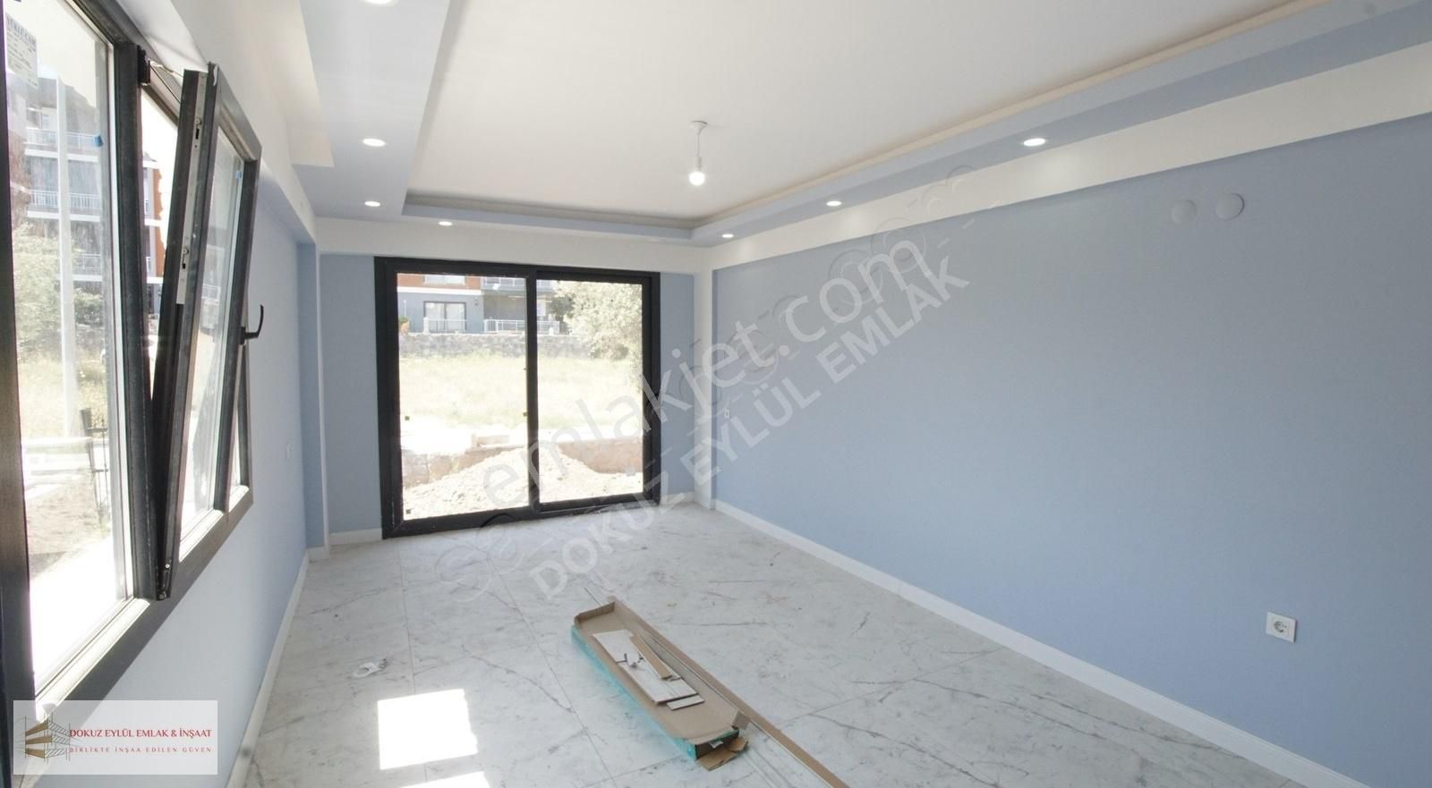 Dikili Gazipaşa Mah. Doğal Gazlı Alttan Isıtmalı Triplex Villa - Görsel 15