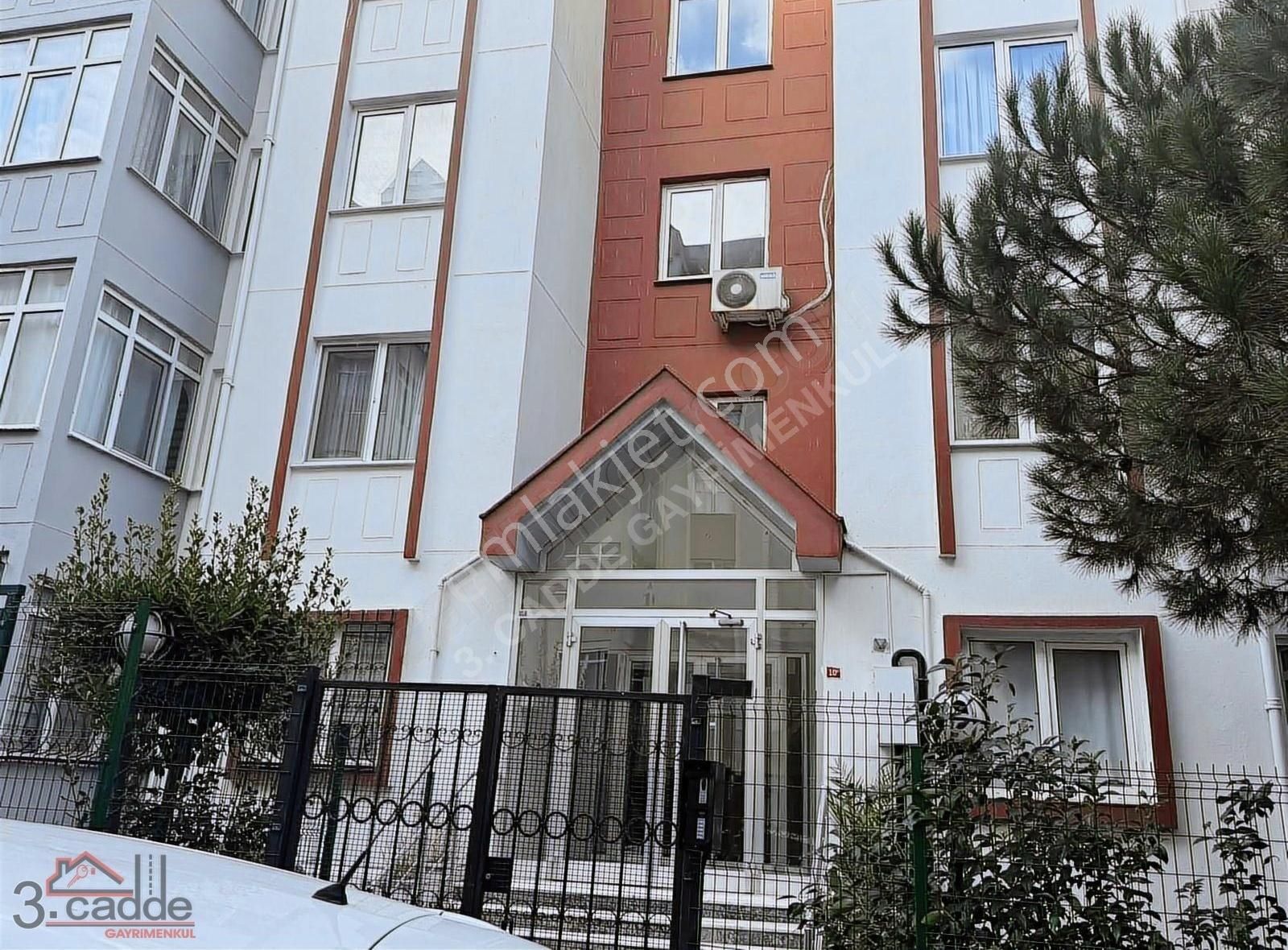 Esenyurt Esenkent Satılık Daire Bahçeşehir Esenkent Full Tadilatlı Açelya Sitesinde Köşe 2+1