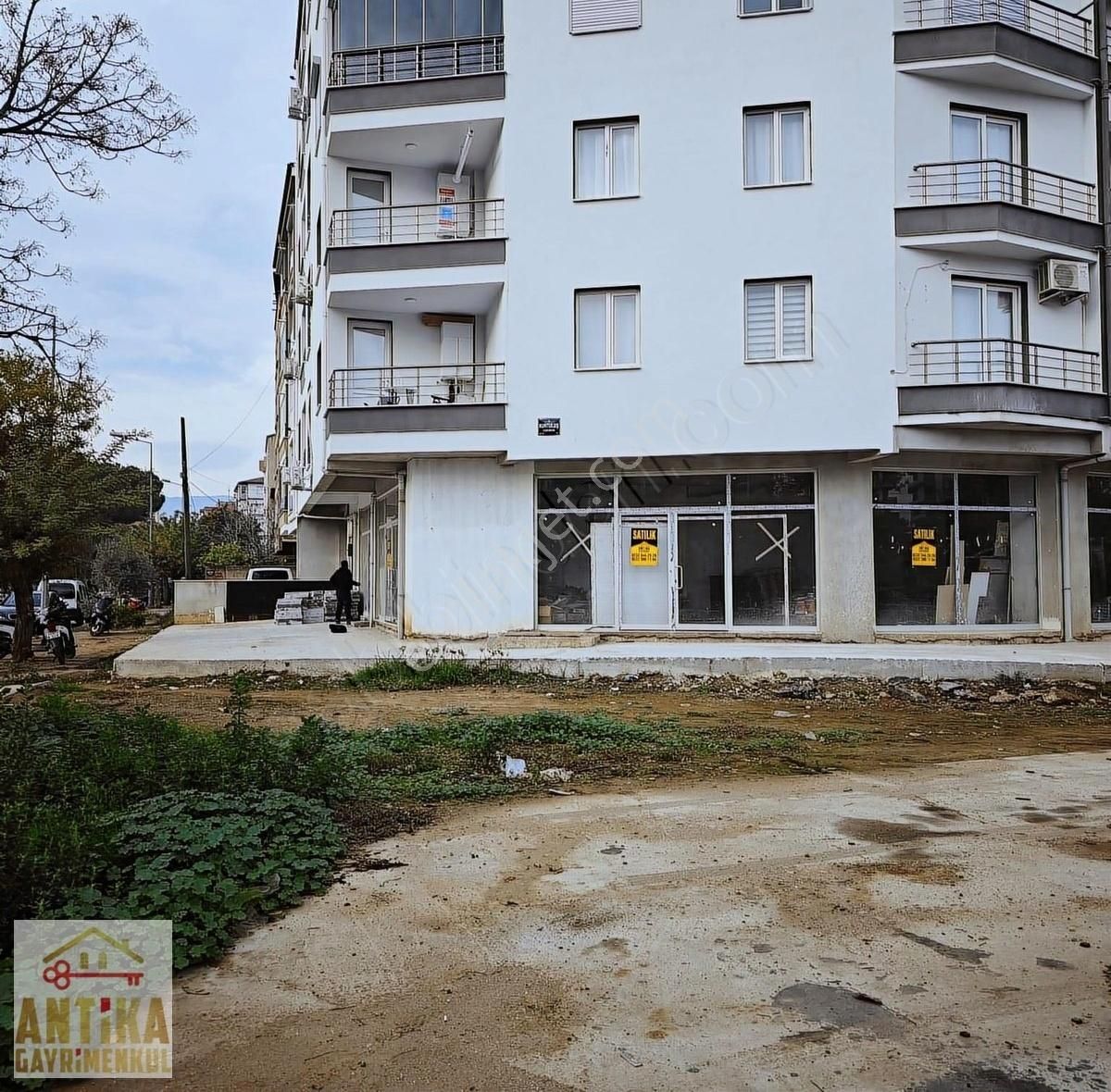 Ödemiş Cumhuriyet Satılık Dükkan & Mağaza Antika Gayrimenkul'den 180 M² Kare Satılık Dükkan