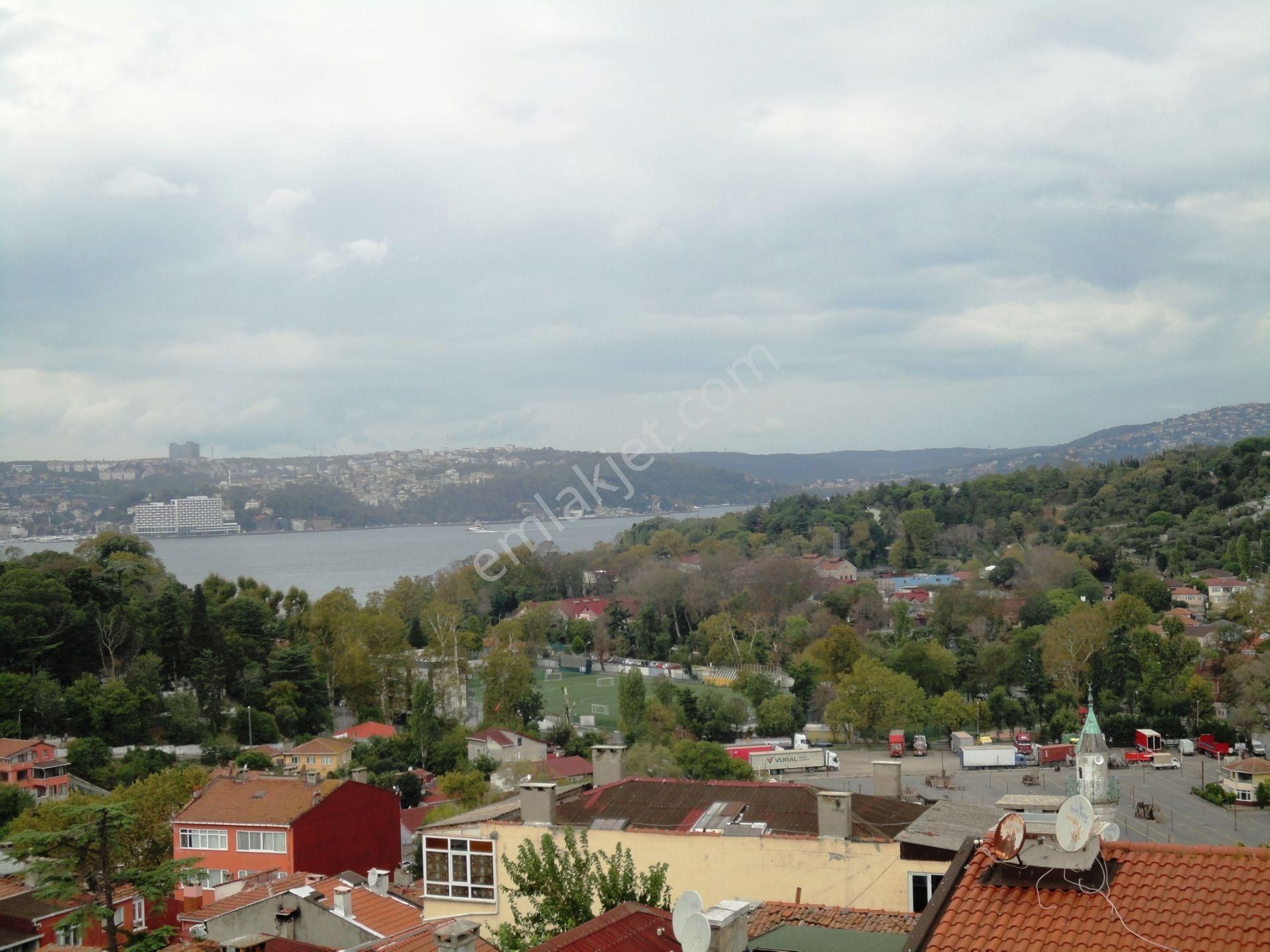 Beykoz Yalıköy Satılık Daire Beykoz'da Sarıyer'e Kadar Boğaz Manzaralı 90m2 Boş Satılık 2+1