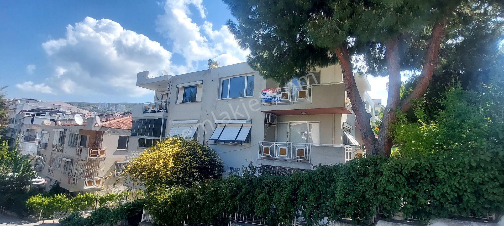 Kuşadası Marina Bölgesinde 3+1 Boş Daire