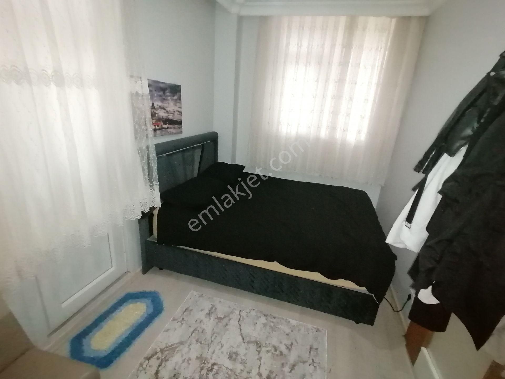 Efka'dan Yenibosna Merkez Camiisine Yakın Satılık 1+1 Bahçe Kat Daire - Görsel 8