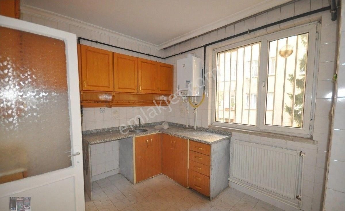 Şehitkamil Sarıgüllük Kiralık Daire Akyol Gayrimenkul Den Kiralık Daire Sarı Güllük De Yüksek Girir 2+1