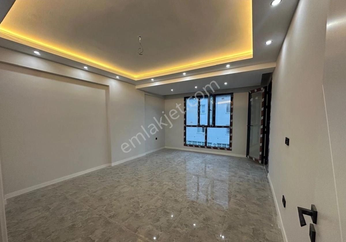 Merkezefendi Şemikler Kiralık Daire Şemiklerde Cadde Üzeri 2+1 130 M2 Ebeveyn Banyolu Kiralık Daire