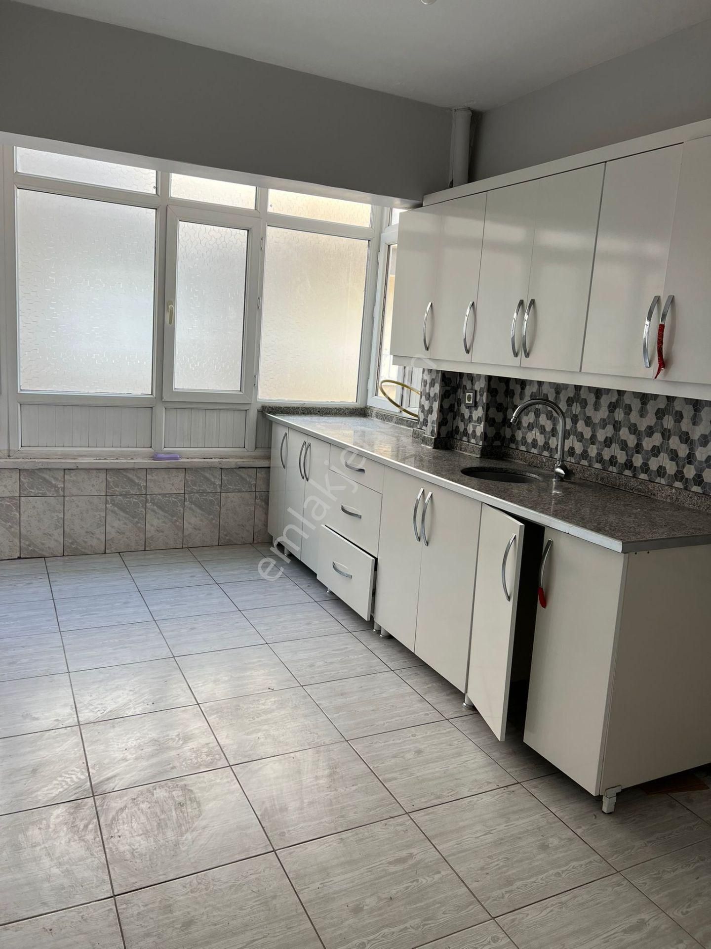 Yenişehir Şehitlik Satılık Daire Et Balık Kurumu Yanı / Şehitlikte Fırsat 3+1 / 135m² Satılık Daire!