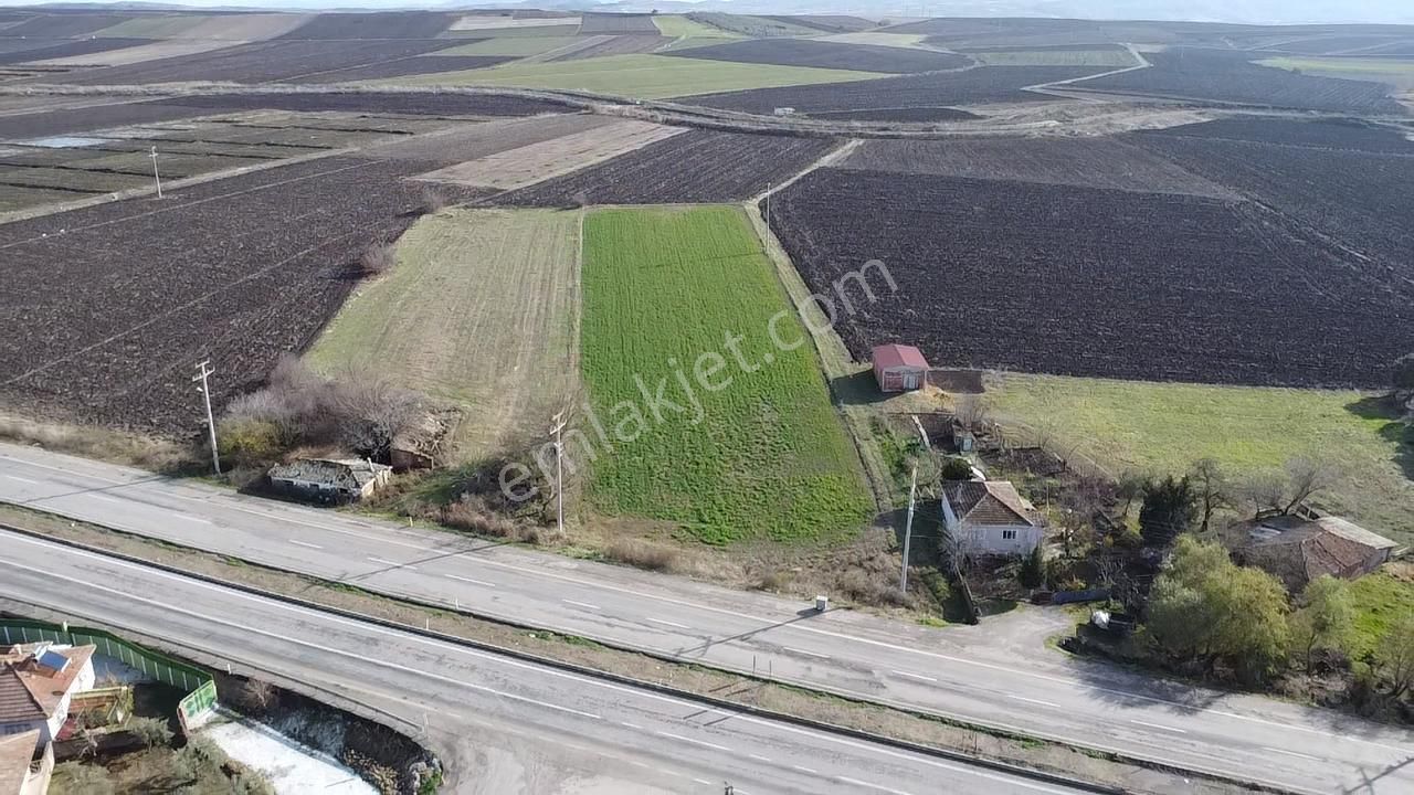 Manyas Kulak Satılık Tarla Manyas Kulak Ana Yola Cepheli Yatırımlık 6100 M2 Satılık Tarla