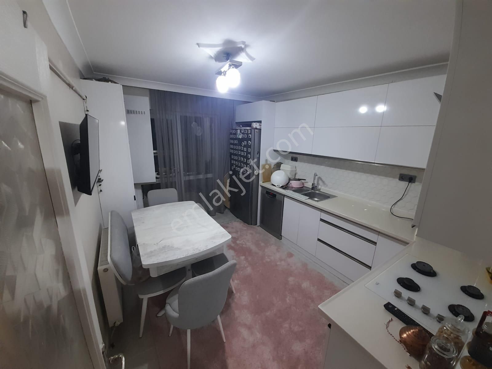 Altındağ - Beşikkaya Mahallesinde Full Yapılı, Teras Balkonlu 4+1 Satılık Dubleks Daire !!! - Görsel 2