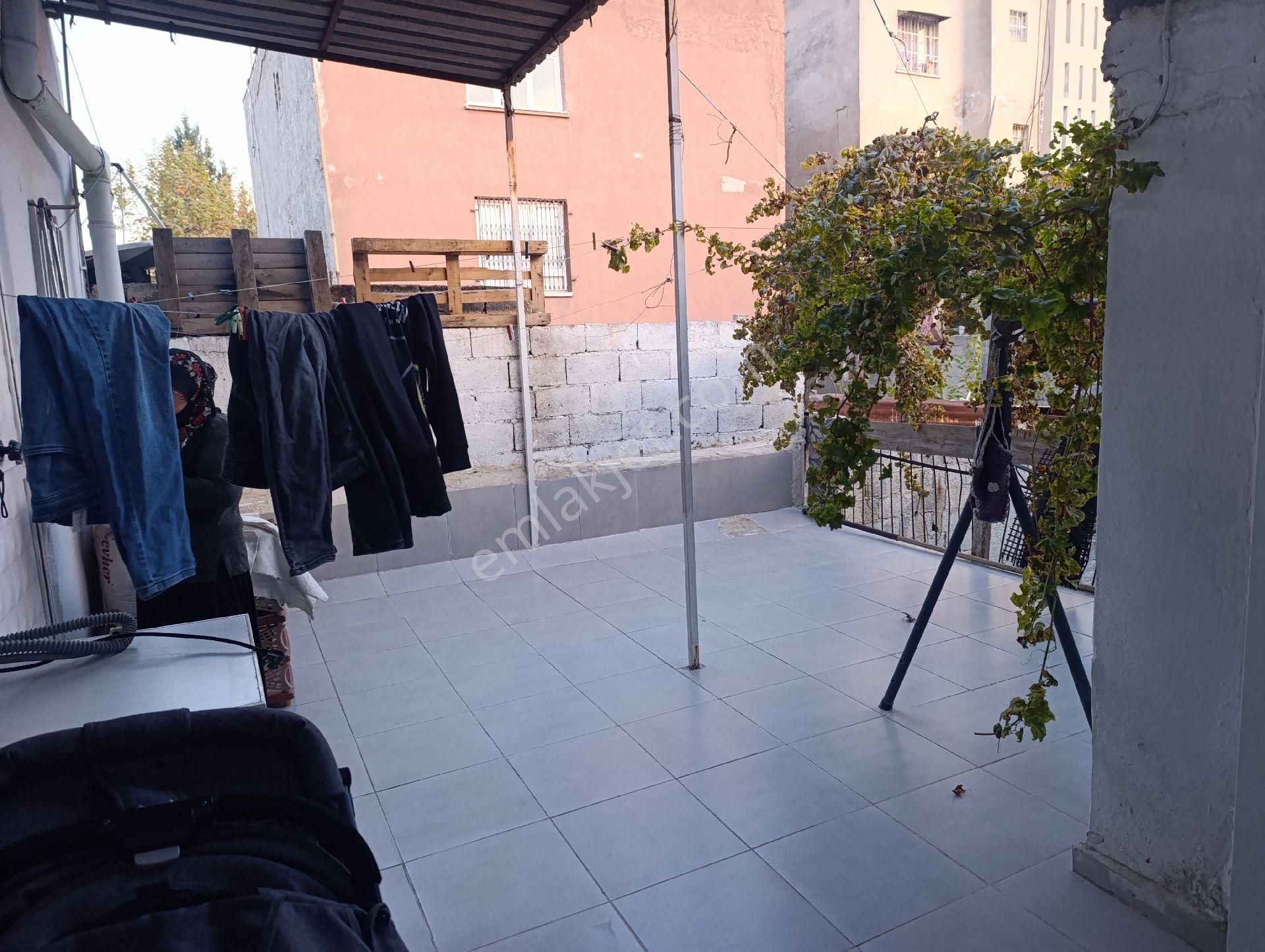 Çok Uygun.. Gülpınar'da Satılık 3 Katlı Müstakil Ev 🏡 - Görsel 21