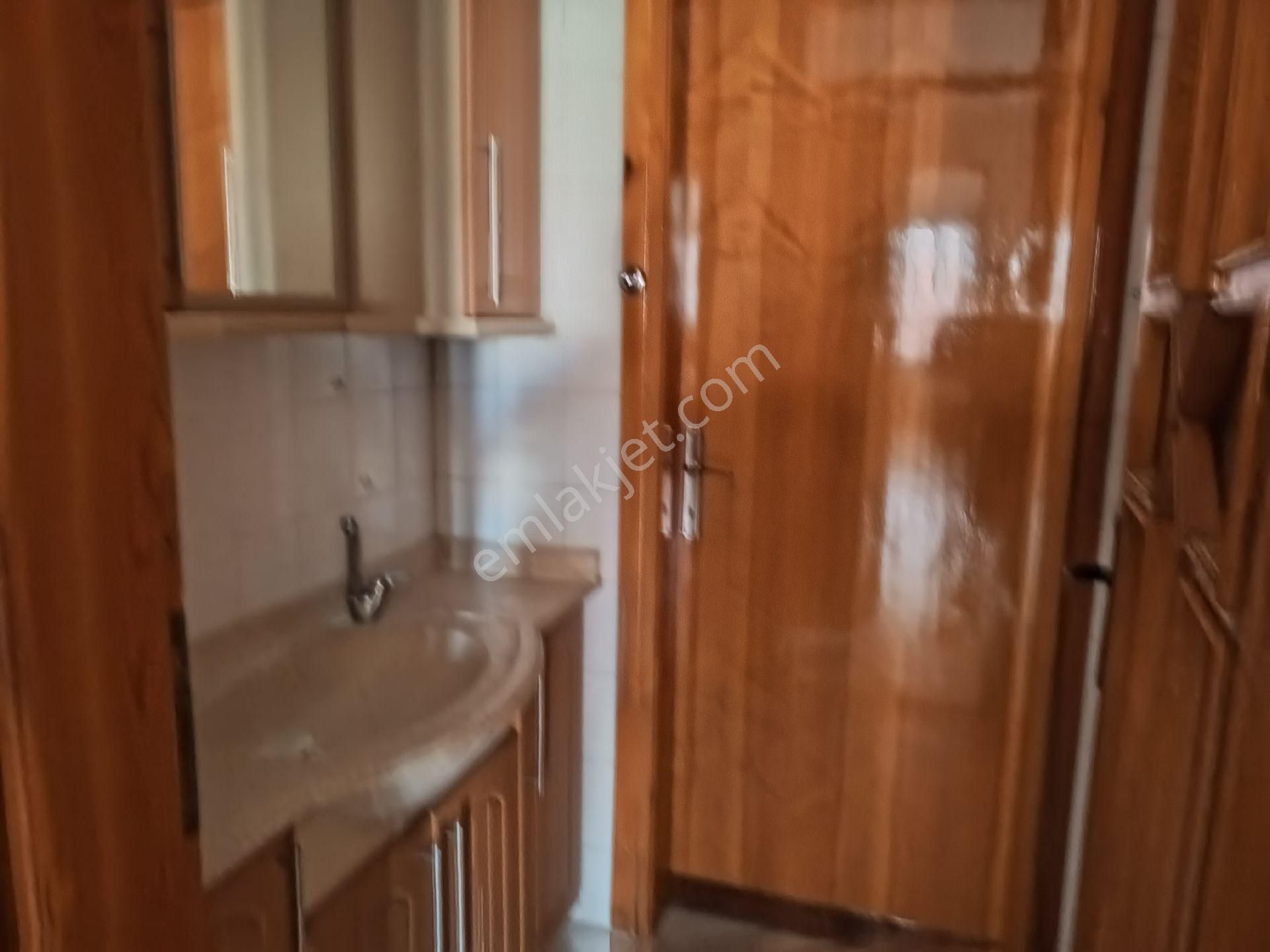 Selçuklu Feritpaşa Satılık Daire Selcuklu Kerkuk Cad. 215 M2 4+1 Satılık Daıre