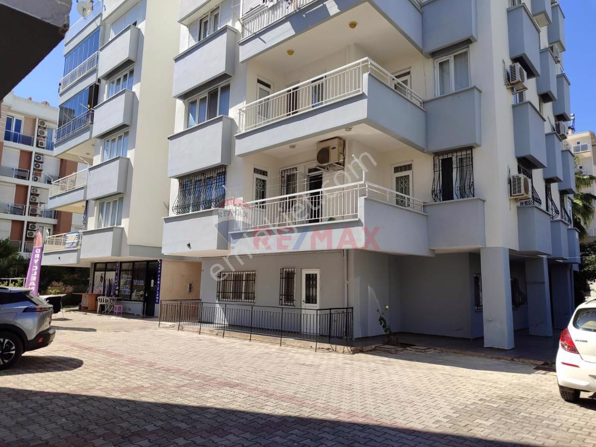 Konyaaltı Liman Satılık Daire Liman Mahallesi Gültekin Sitesi Gdk Cepheli Satılık 3+1 Daire