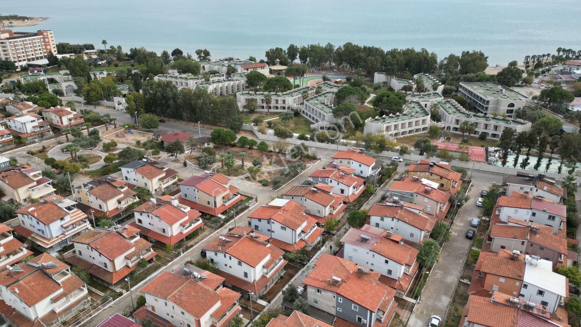 Didim Fevzipaşa Satılık Villa Didim Fevzipaşada Denize 200 M Satılık Altın Sitede 3+1 Villa