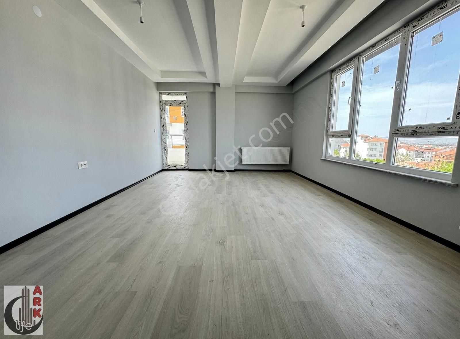 Odunpazarı 71 Evler Satılık Daire Ark Life'dan 71 Evler Mahallesi Tarih Blv.yakını 130m² 3+1 Daire