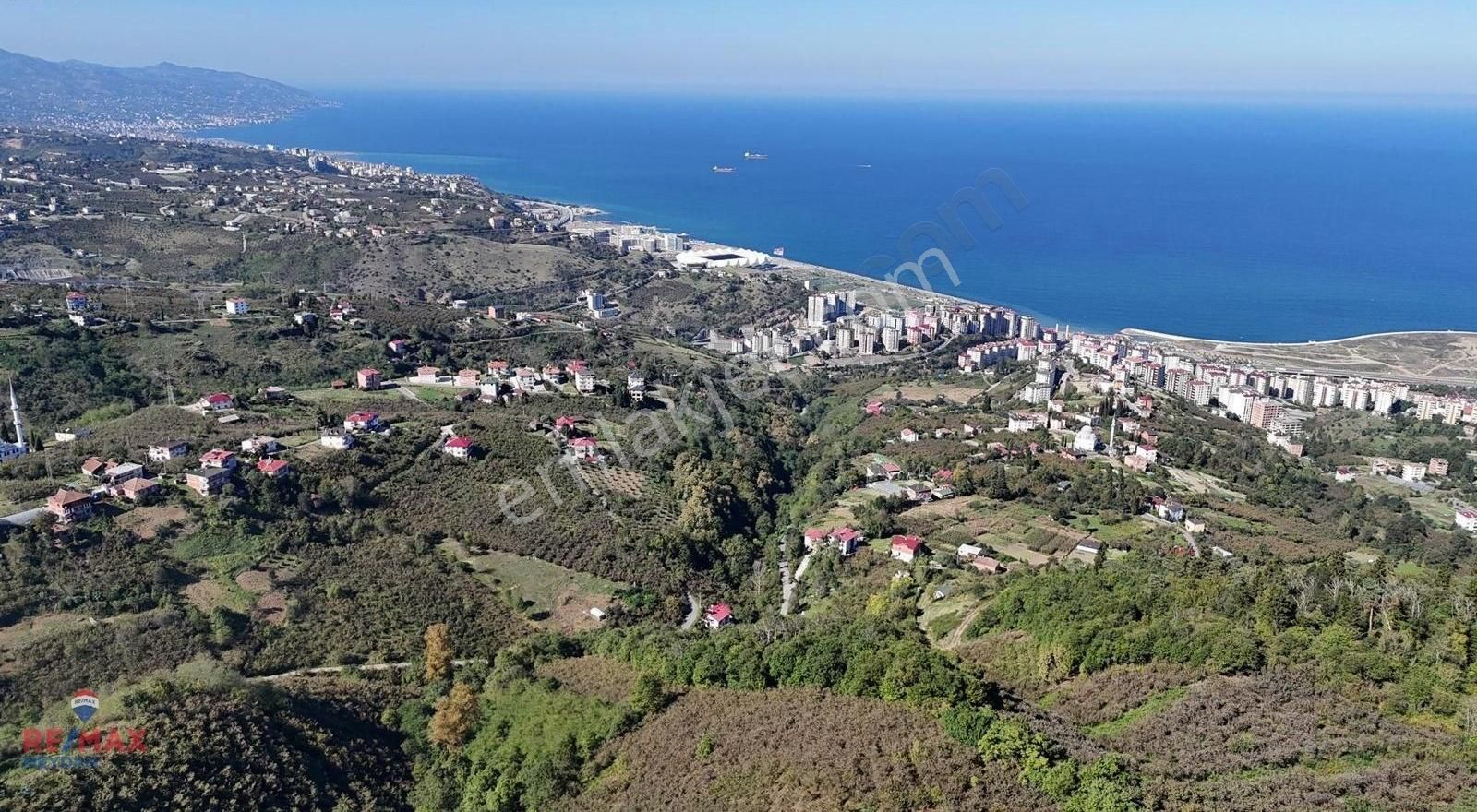 Ortahisar Uğurlu Satılık Tarla Uğurluda Merkeze Çok Yakın Deniz Manzaralı Arazi