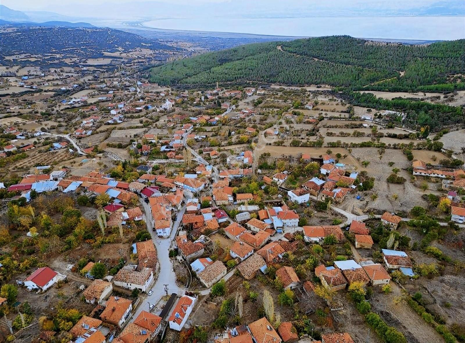 Burdur Merkez İlyas Köyü (Çeşmeönü) Satılık Müstakil Ev Burdur İlyasköy Köyiçi Satılık Konak