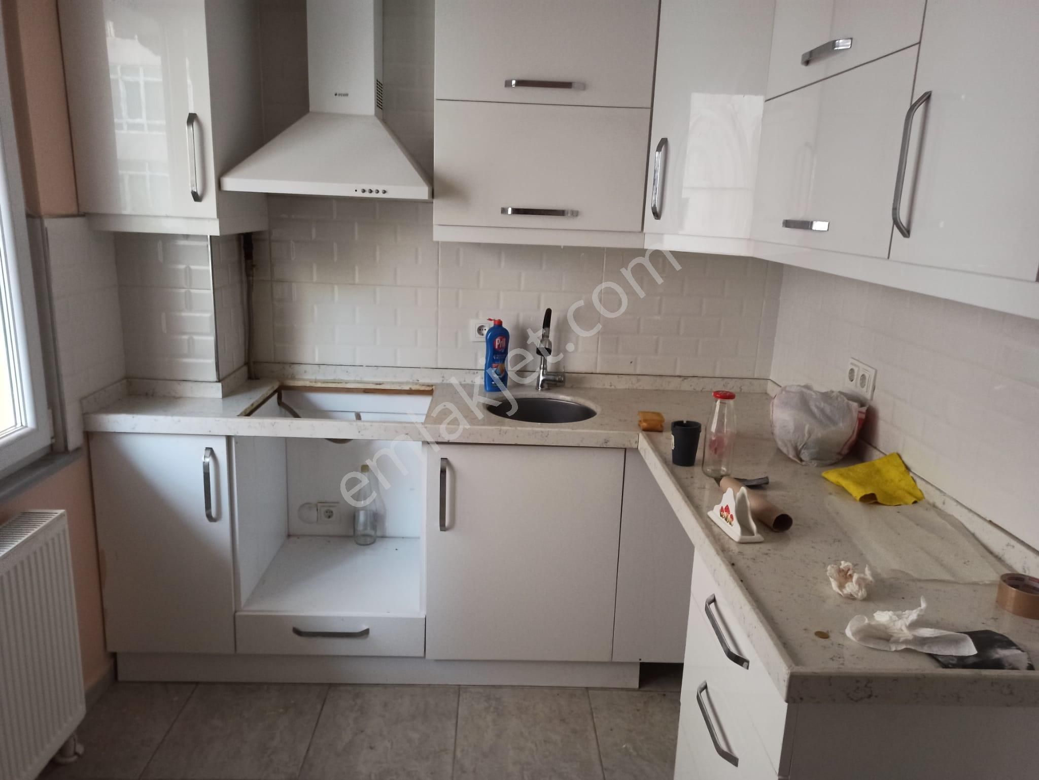 Silivri Alibey Kiralık Daire Yeni Bina.... Kolon Hastanesi Yakınında 2+1 Salon..y.girişkat 70m2...kiralık Daire...