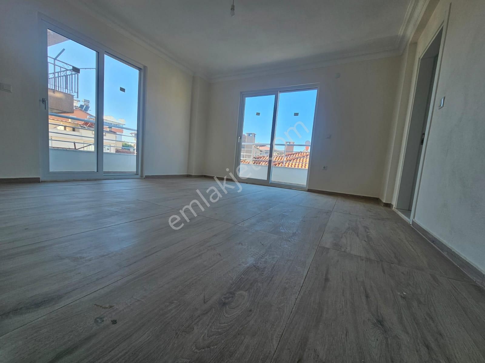 Burhaniye Mahkeme M. Okullar Bölgesinde 140 M2 Satılık 3+1 Daire - Görsel 10